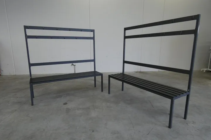 8x Umkleidebank